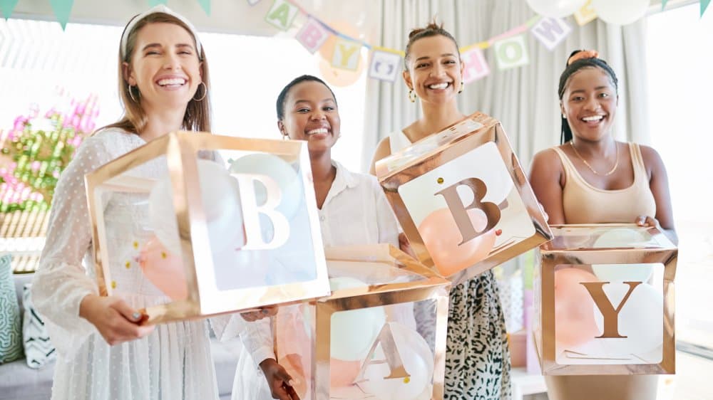 Small & Intimate Gender Reveal Ideas: Low-Key Celebrations for Private People